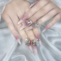 🍒持ち込みoK）チップ長さ出し10本＋アートやり放題＋パーツつけ放題Vipコース🌷人気No1
