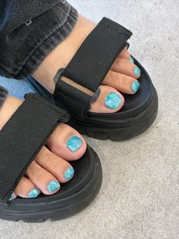 フットワンカラー🩰✨🤍