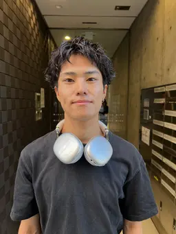 ⚡️メンズカット＋ピンパーマ📍¥8000