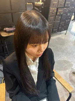 前髪縮毛矯正☔️前髪の癖で悩んでいる方はこちらから🩵