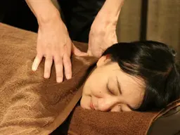 【ミニモ学割】指圧整体orリンパオイルマッサージ (50分) 4500円