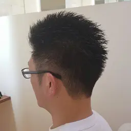 メンズカット＋頭皮クレンジング・ヘッドスパ＋眉カット
