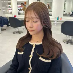 U-24 【ブリーチなしWcolor🩶】ブリーチなしで明るくしたい方はコチラ👌🏻✨️