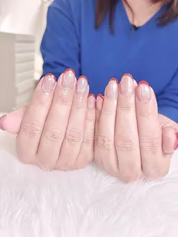 フレンチネイル