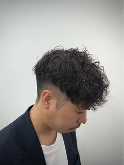 スタイル写真平日カット/パーマ🧑🏾‍🦱（パーマはスタイルが決まってます）必ず補足説明をお読みください