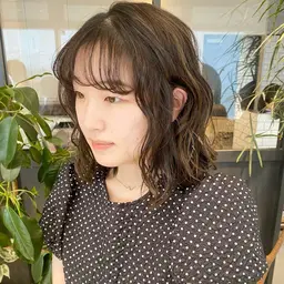 前髪、顔周りカット＋〔コテ巻き〕スタイリング🧚🏻