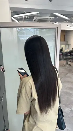 ツヤ髪叶う🫧🪽縮毛矯正