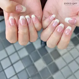 【オフ無し🈚️】💅🏻ハンド🌟王道フレンチネイル🌙(ベースクリア)/市川店/パラジェル変更可能💖