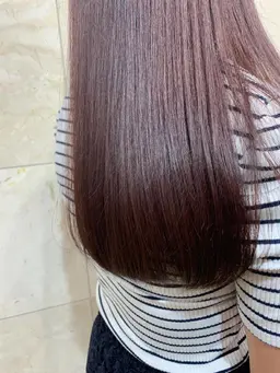 オススメ☺️ 髪質改善ケラチントリートメント+ケアカラー ＋超音波アイロン☺️いつものメンテナンスにどうぞ⭐︎