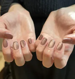 【Jr.ネイリストクーポン】マグネットネイルモデル💜(オフ込み)¥2200