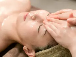 【オーダーメイドフェイシャル】乾燥、小ジワ、ゴワつきが気になる方へ