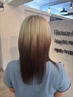 𝐀𝐮𝐣𝐮𝐚トリートメント＋シャンプースパ＋ブロー