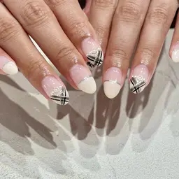 17​〜​20日限定！【オフあり】ハンド💅定額デザイン1000円オフ♪［パラジェル変更可/センター南］