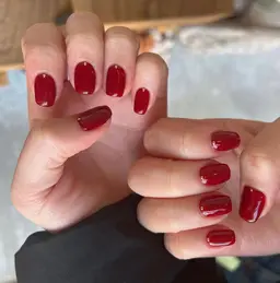 【葉山店】40%OFF‼️フィルインハンドジェルネイル💅ワンカラー2色まで3900円‼︎ドライケア込み