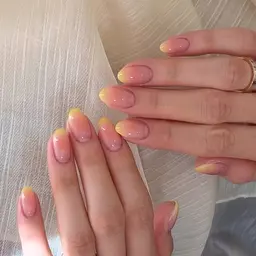 〈全員· 新規·リピーター〉オフィスにも◎上品グラデーション or カラーグラデーション ◇ ¥6,980