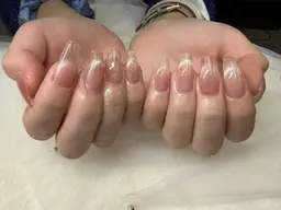 長さ出し+フレンチネイル