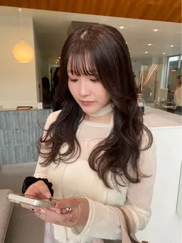 🩷U24学割🩷似合わせカラー☆（シャンプーブロー込み）