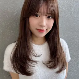 こだわりカット🌺＋1stepトリートメント🍎(3cm以上のカットorスタイルチェンジの方限定✨)