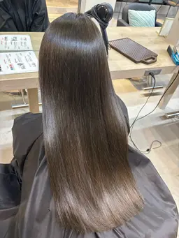［マイナス10歳］髪にドラマを✨髪質改善トリートメント＋艶カラー