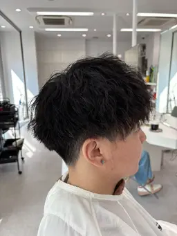 「セットなしでもカッコいい」🌈カット+ツイストスパイラルパーマ🌈