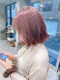 【ブリーチ無しで明るく透明感✨】アプリエカラー＋カット