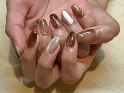 【12/6(土)10:00/16:30来店限定】ジェルアート🔟本付放題🎨ジェルオフ込