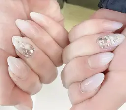 オフィスネイル エアジェルグラデーション＋当店サンプルよりアート2本付き(オフ、ドライケア込)