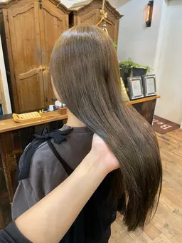 《🚨急募🚨》12月13日 19時〜限定価格!! ダメージレスで明るくしたい方👌ブリーチなしWカラー✨️