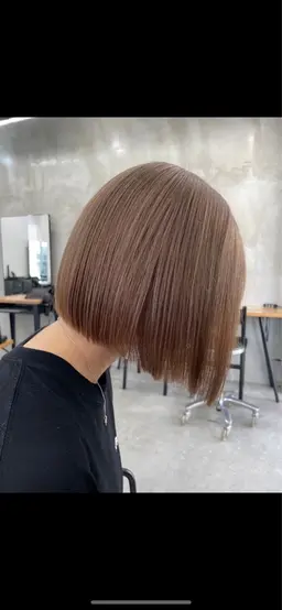 【ミルクティー、ベージュ系限定】ケアブリーチ＋カラー＋トリートメント