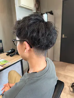 【すぐ予約不可】今だけモデル様料金♡メンズカット✂︎＋パーマ🌀