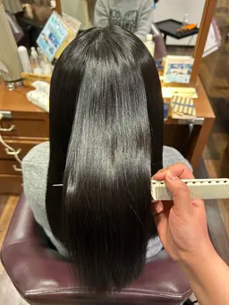 【平日17時​〜​限定】ツヤ髪✨️縮毛矯正 ご予約はリクエストからお願いいたします