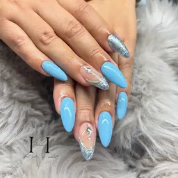 カラージェルネイル💅（アート4本込み）オフあり