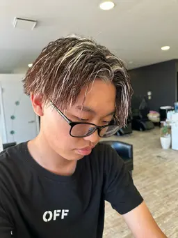 カット➕ツイストスパイラルパーマ