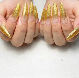 通常メニューから 40%OFF🉐ジェルチップ長さだし10本コース💅ワンカラー