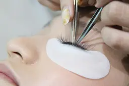 【minimo限定ジュニアアイリスト練習モデル】まつ毛エクステ100本🫶🏻💗 ̖́-