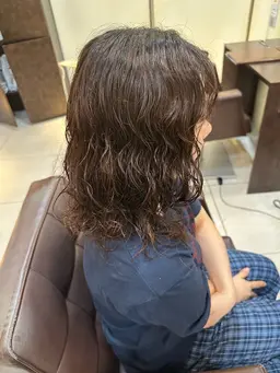 (🌟オシャレになりたい方必見‼️)似合わせカット💇‍♀️＋パーマ🌀🌀