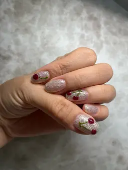 ⭐️秋の果物ー🍒⭐️ パラジェル使用　オフあり　4,980円