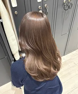 【🌟ご新規様でも🙆🏻‍♀️🌟】美容成分たっぷり🫧ྀི髪質改善ブリーチカラー ¥26400➡️¥13000