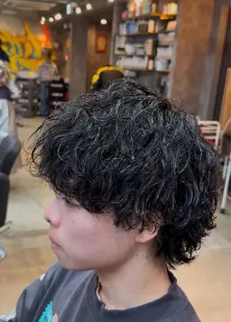 【男前になるフルコース】メンズカット➕スパイラルパーマ➕眉カット