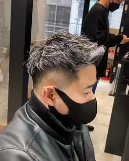 【カット+ホワイトメッシュ】⚡️ブリーチ2回⚡️