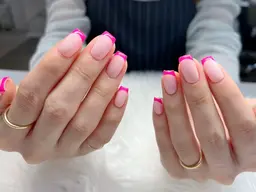 【ベースワンカラー】フレンチネイル