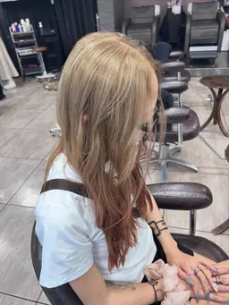 ダブルカラー➕ヘアトリートメント（色落ちを防ぐヘアトリートメント付き）
