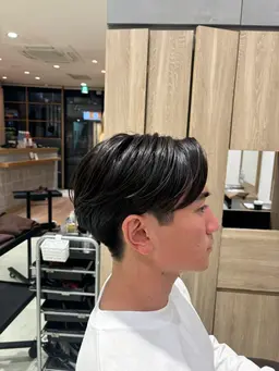 ⛄️11月『1日2名様』限定⛄️メンズカット＋毛流れパーマ