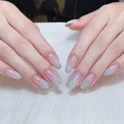 🧚🏻‍♀️🍒チップ長さだし🍒平日10時〜16時時間限定ワンカラー&ラメグラ