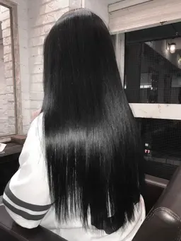 【新登場】ブリーチで綺麗に落ちる黒染めブラックカラー