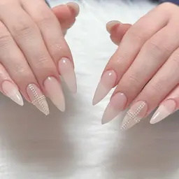 【オフあり】ハンド10本長さだしワンカラーネイル🌼