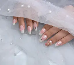 8/2  18:15~限定 💫 10% off 💫 持ち込みデザイン💅🏻長さだし可能◎