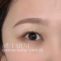 美眉アイブロウスタイリング♡(毛量調節込み)¥6,600