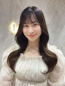 毛先整えカット＋前髪カット✂️✨＋1ステップトリートメント🫧（あまりスタイルチェンジしたくない方必見！👀