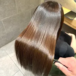 【今話題の髪ドラ。つるりんちょを使用した髪質改善🌟⋆꙳】カット➕髪質改善βトリートメント🫧